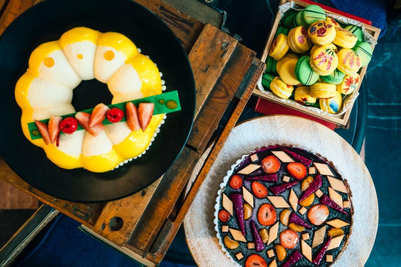Hotel De La Coupole - Mgallery Sapa Exterior foto A variety of traditional desserts